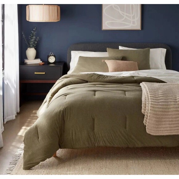 King Dark Olive Green Heather Jersey Comforter Set - Threshold Modern Design NEW - Picture 2 of 9